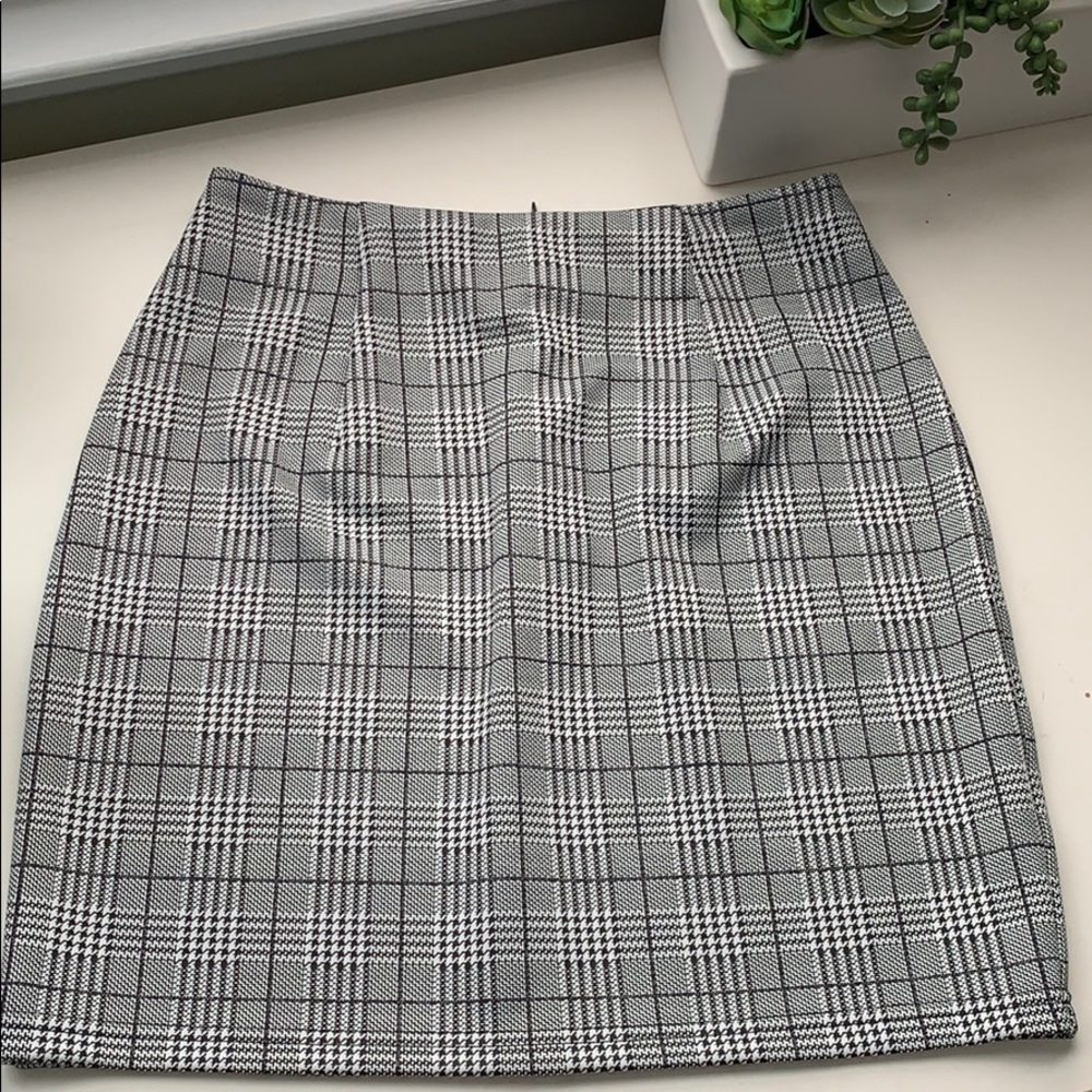 Plaid mini skirt